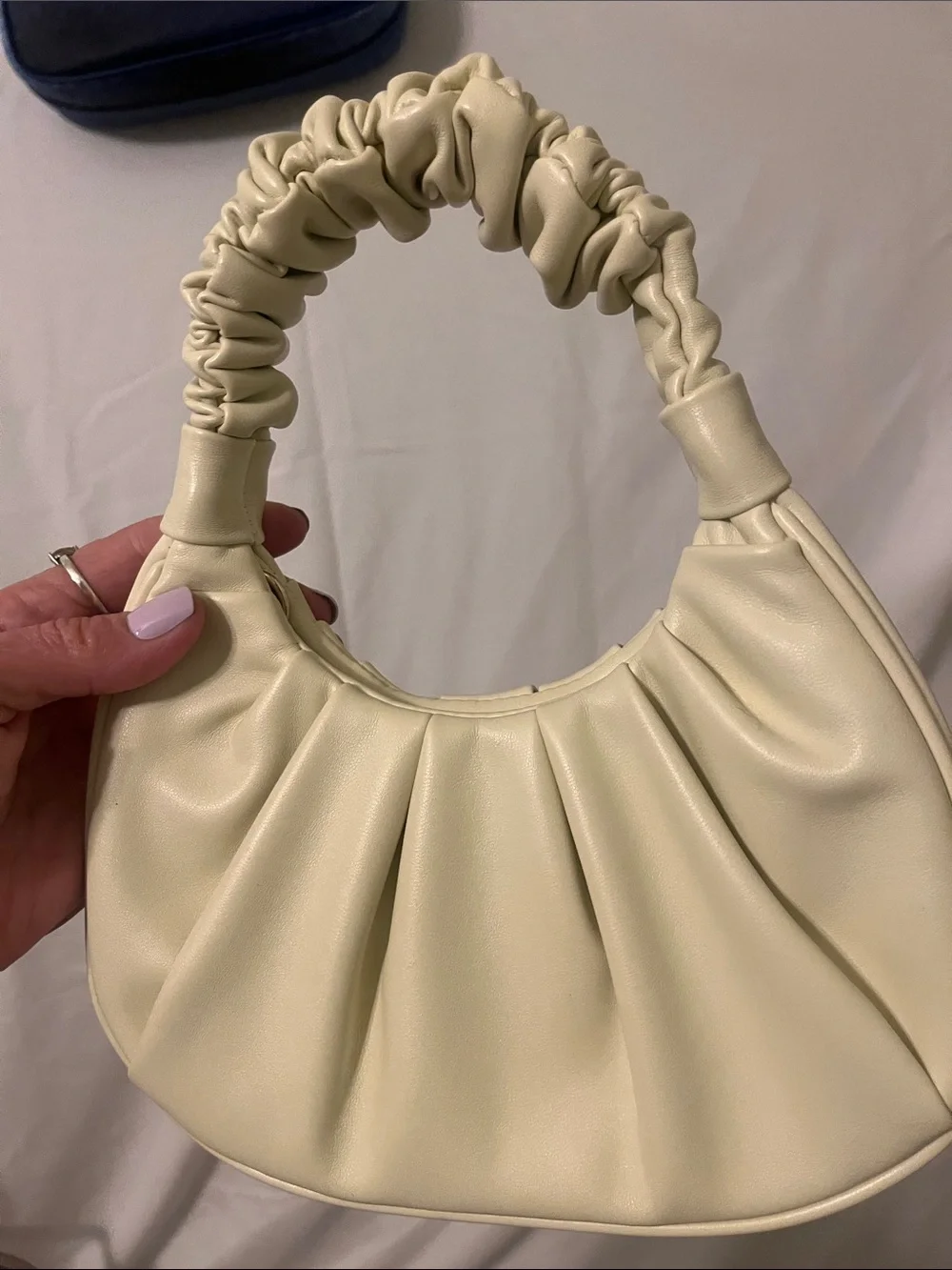 Cream Ruched Handle Shoulder Bag - Unbranded